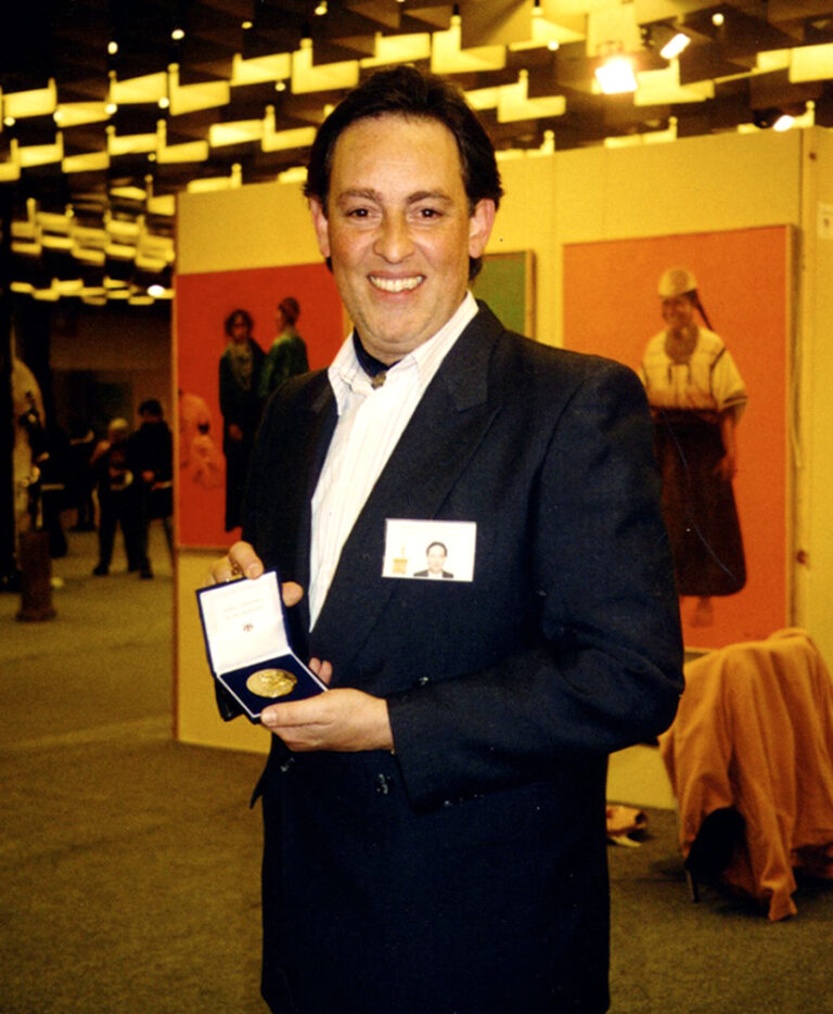 Medalla de Oro - Bienal de Florencia